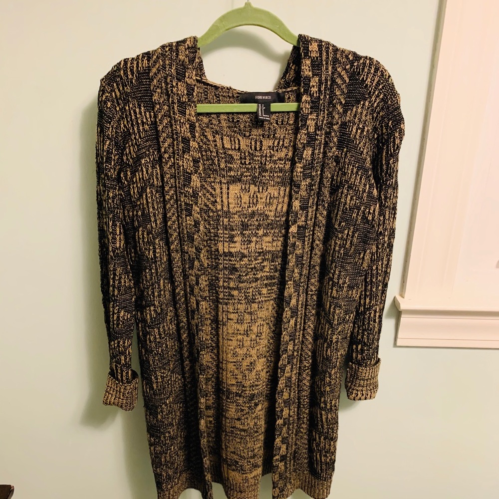 F21 long Black and Tan sweater cardigan -NWOT